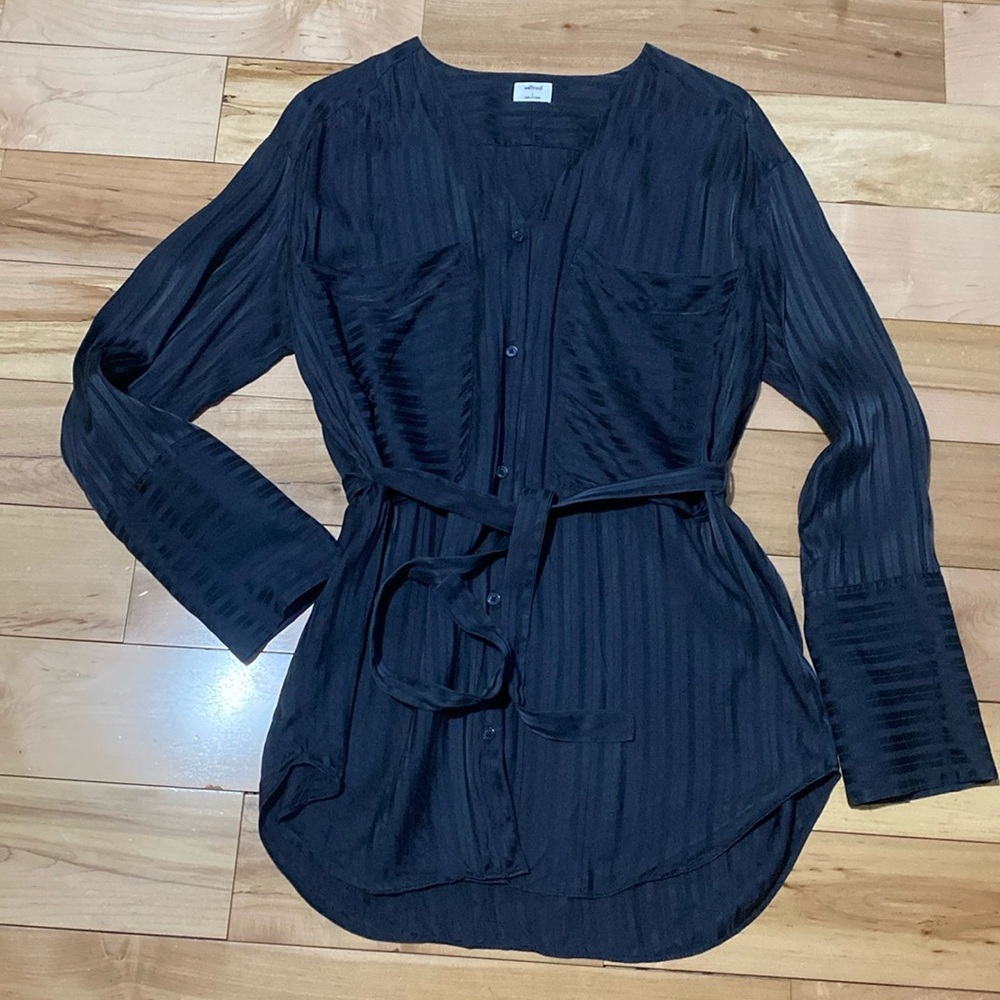 Chic Wilfred Silk Blend Charcoal Black Tunic Button-Up Blouse